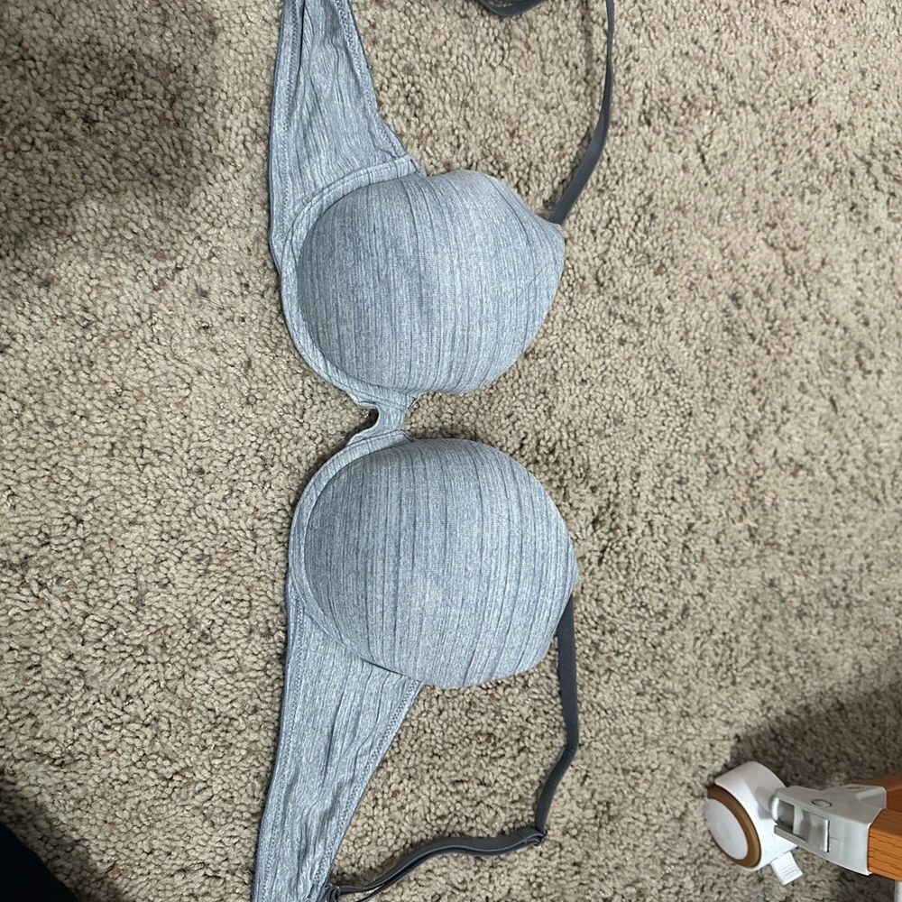 PINK Victoria's Secret Light Gray Bra